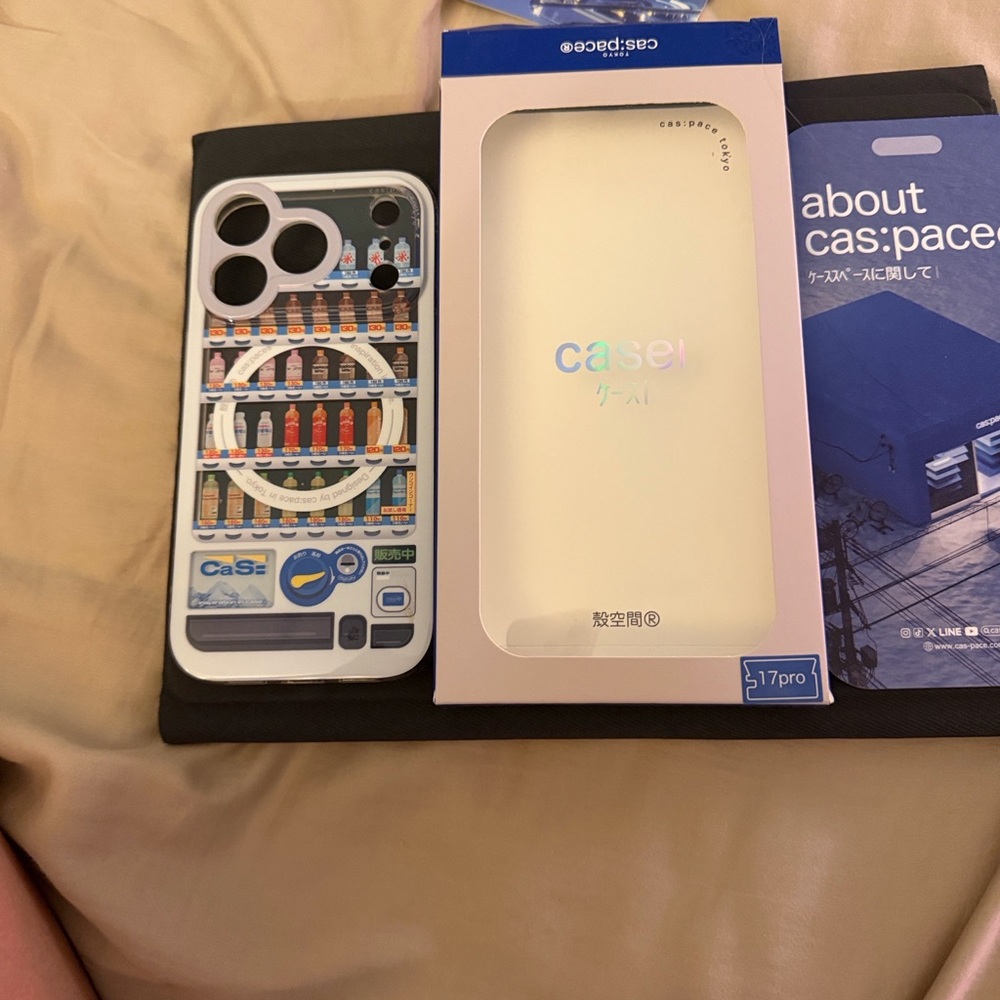 Cas:pace iPhone 17pro mag safe Vending Machine iPhone Case - Picture 3 of 5
